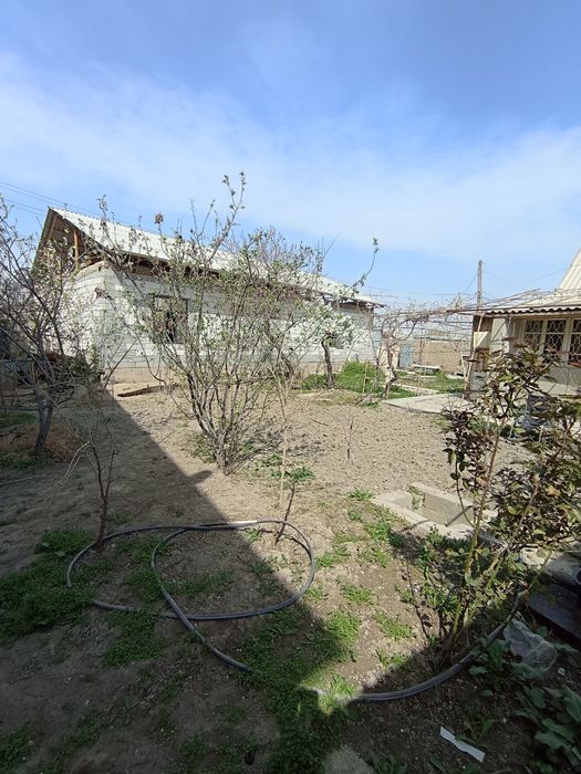 6 суток 2та корпус ховли сотилади