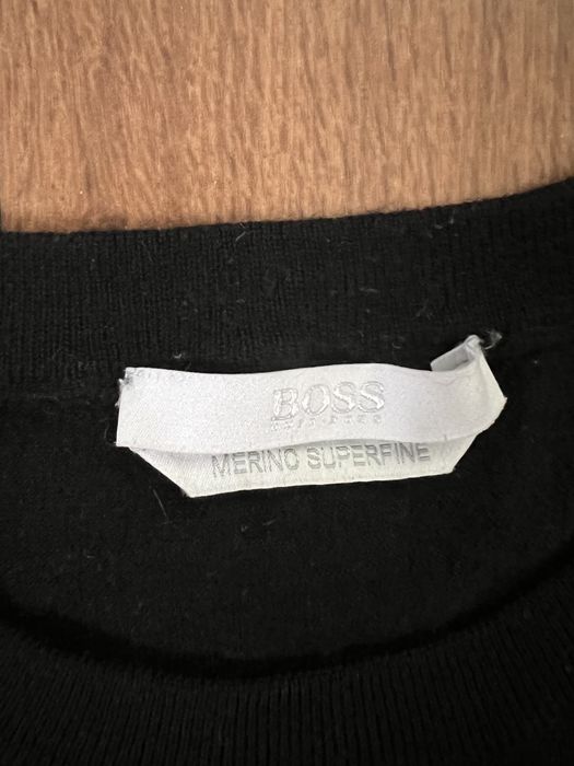 Bluza Hugo Boss din lana merino