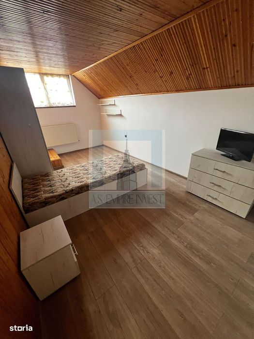 Casa /Villa 3 camere mobilata/utilata - zona Centrul Civic