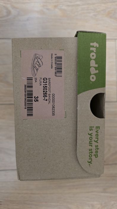 Froddo боси сандали разм. 35, чисто нови стелки