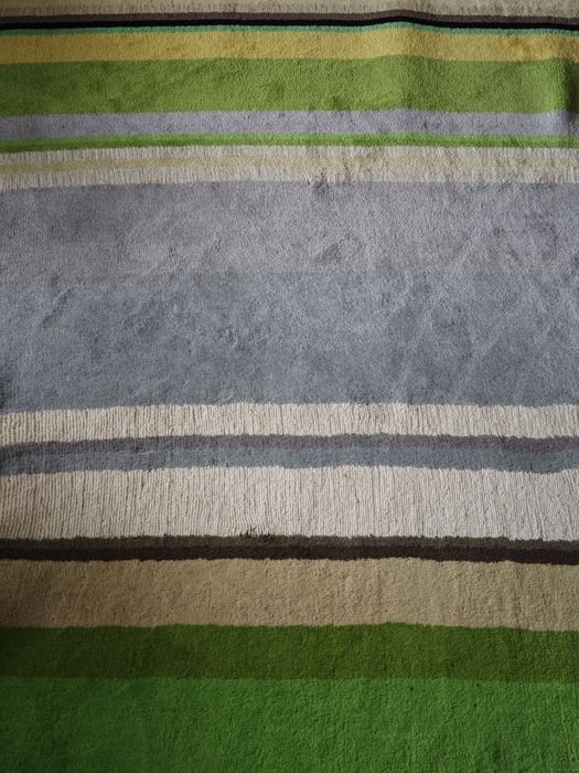 Килим, вълнен ръчно тъкан