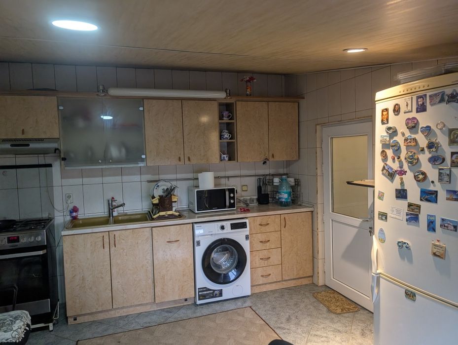 De Închiriat .Garsoniera complect  utilata cu toate utilitățile 50 mp