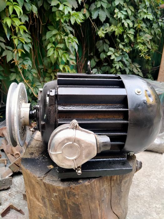 Электро Двигателя 3 фазы