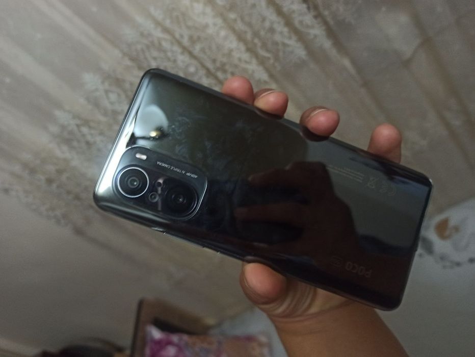 Poco f3 8/256 gb
