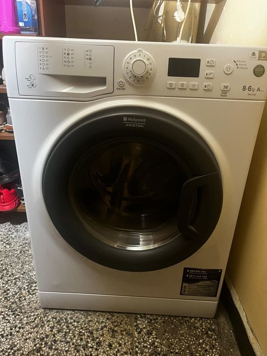 Продавам комбинирана пералня