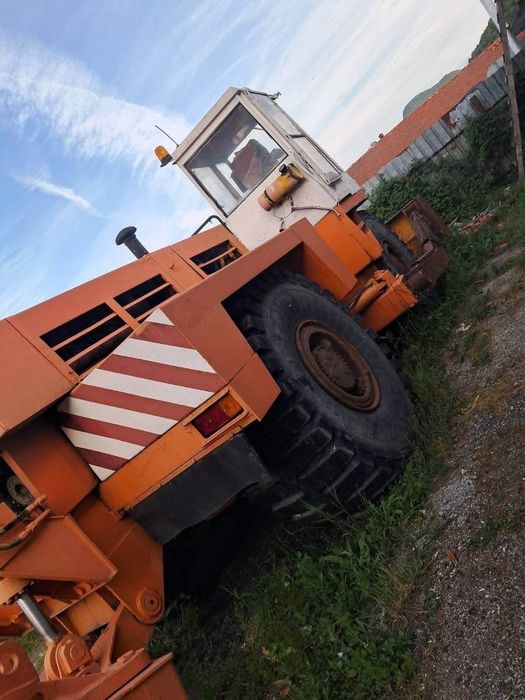 Булдозер FRISCH F2020B  Цена 0.27 цента на килограм
