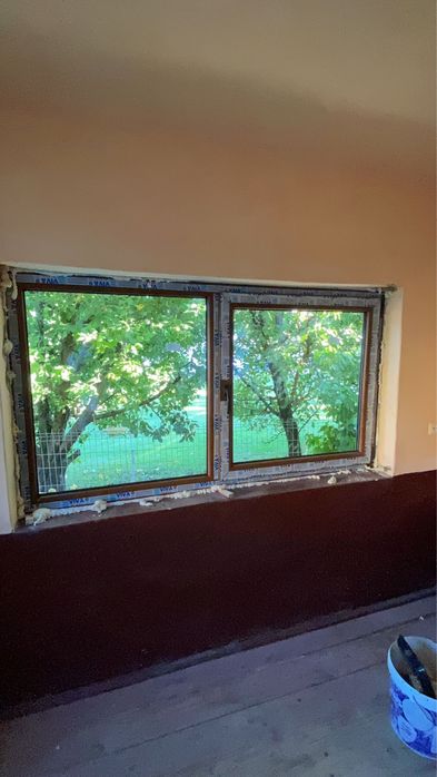 Vând geamuri și uși de termopan noi și second hand