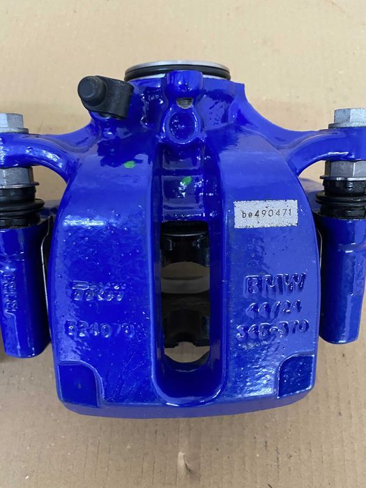 Etrier dreapta stinga spate placute noi BMW seria 5,7  G30 G31 G11 G12