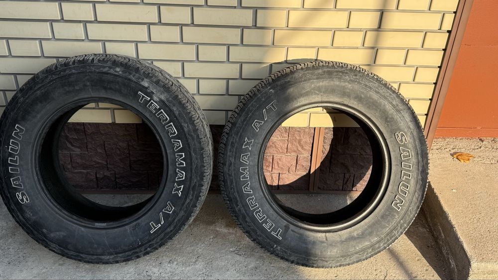 Две резины 275/65r17