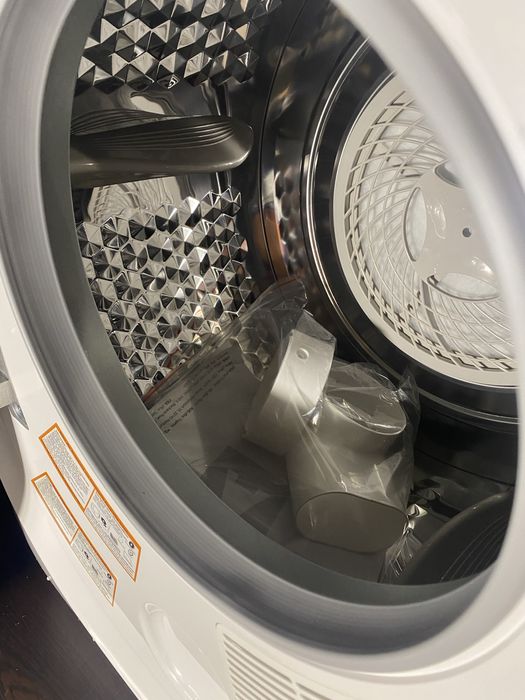 Подвижна мини вентилирана сушилня Costway 800w