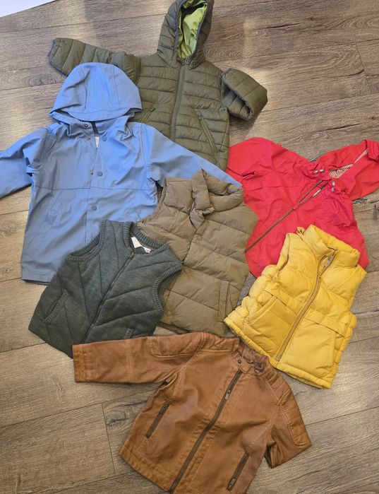 размер 104 см , 3-4год Яке, Елек, Ветровка  на Zara, Okaidi