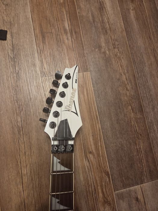 Электрогитара ibanez RG 350
