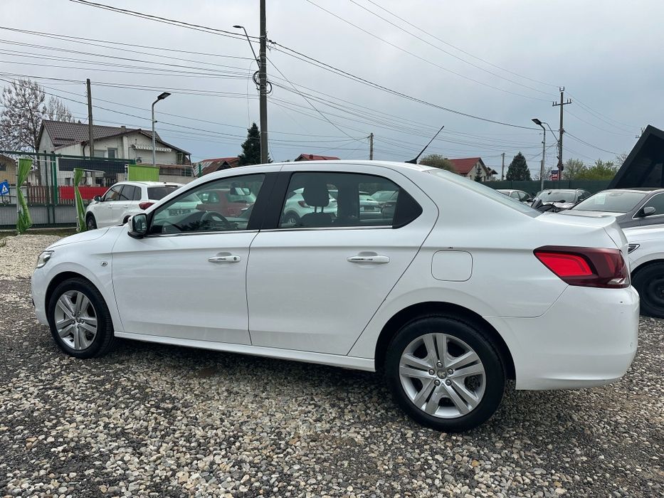 Peugeot 301  HDI Adbleu