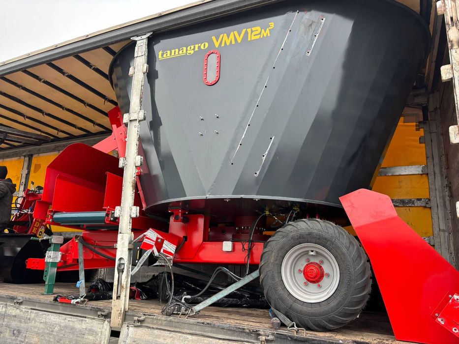 Remorca tehnologica mixer furaje 12 m3