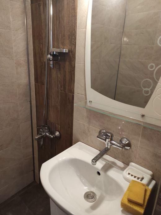 Дава се под наем Едностаен апартамент в София, Надежда 1 - 52 кв.м за 449 € - Снимка #4