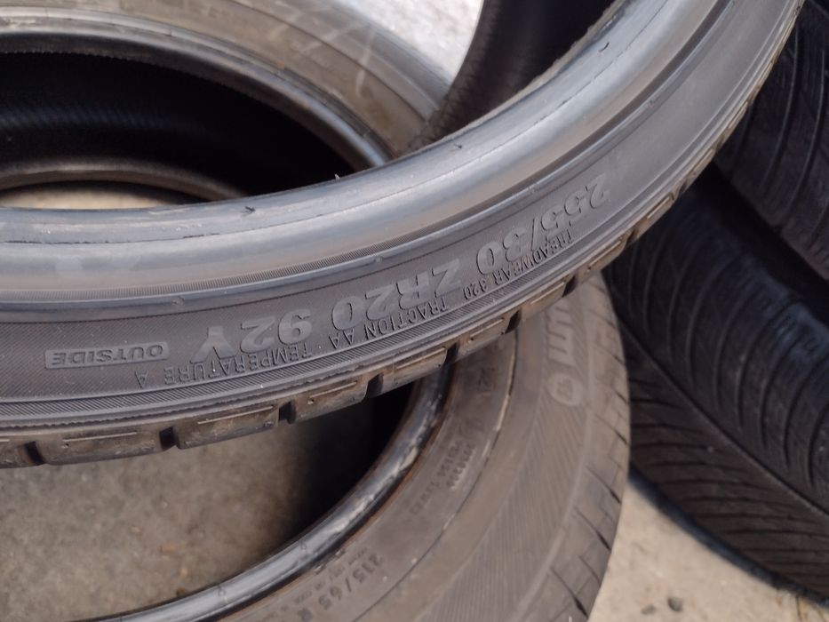 Перфектни 2бр.255/30/20 Kumho WP71 dot5217