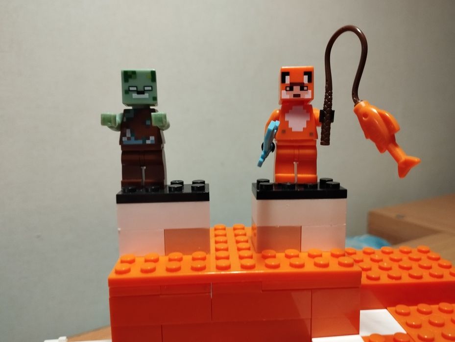 LEGO: Лисья хижина Minecraft 21178