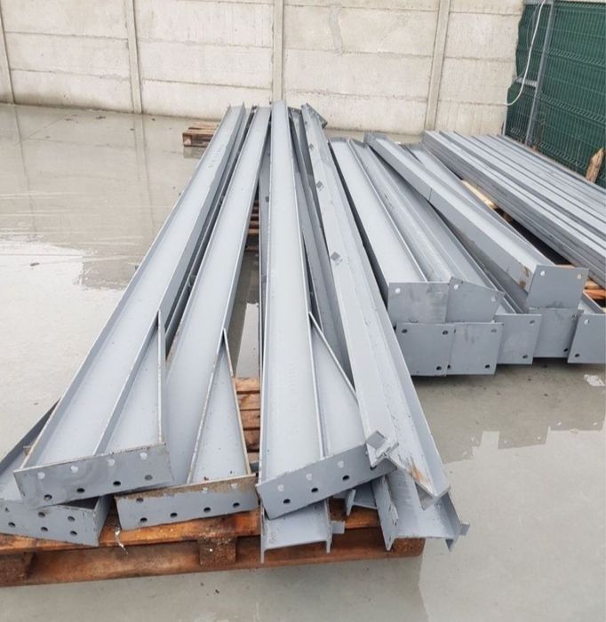 vând structură metalică redusă la preț 40%