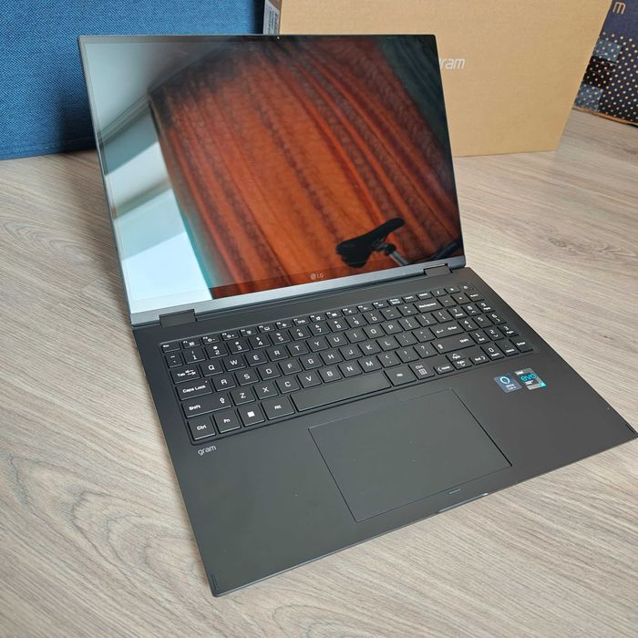 Ультралёгкий сенсорный LG Gram 360 — Лёгкий как перо, мощный как танк!