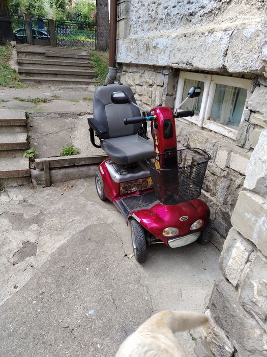 Mobility scooter