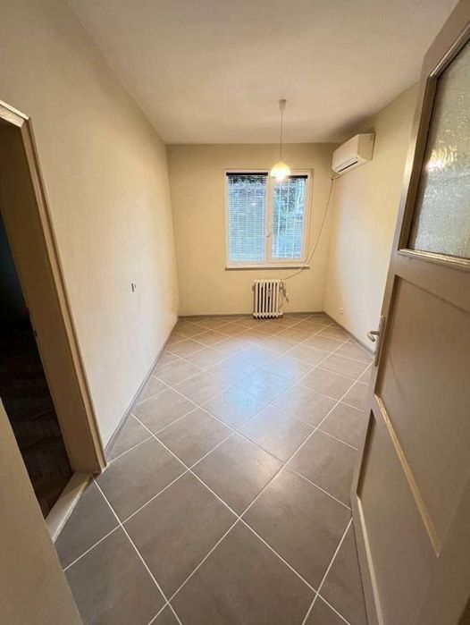 Дава се под наем Двустаен апартамент в София, Оборище - 70 кв.м за 650 € - Снимка #3