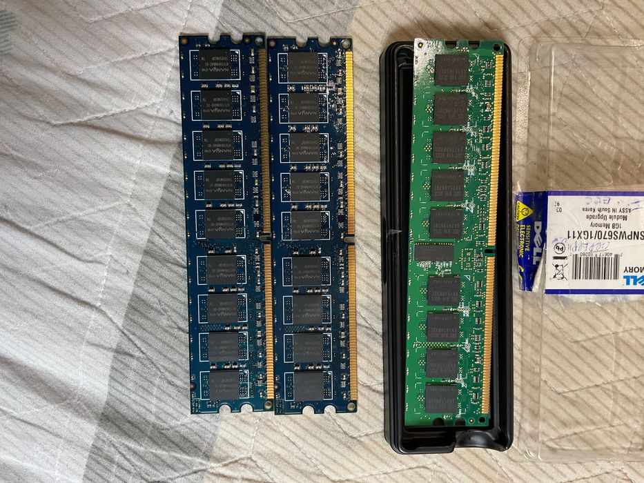 DDR 2 1GB, вроде серверные