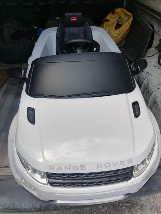 Акумулаторен джип Range Rover