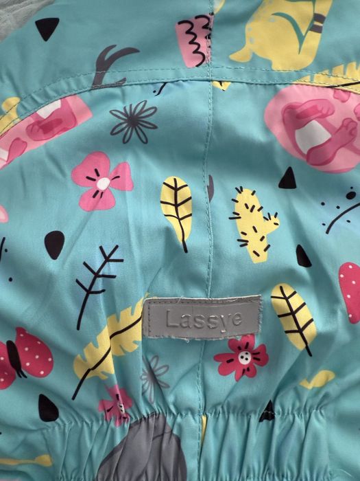 Продам комбинезон Lassye