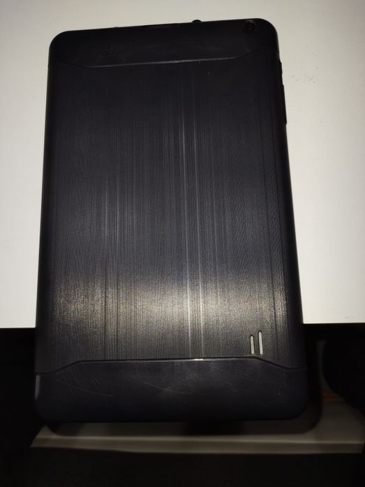 Таблет спукан дисплей