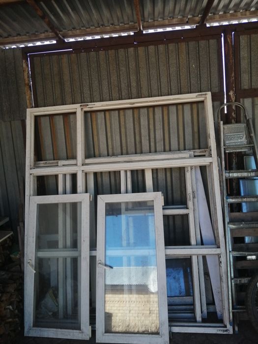 Продам стекло пакеты б/у