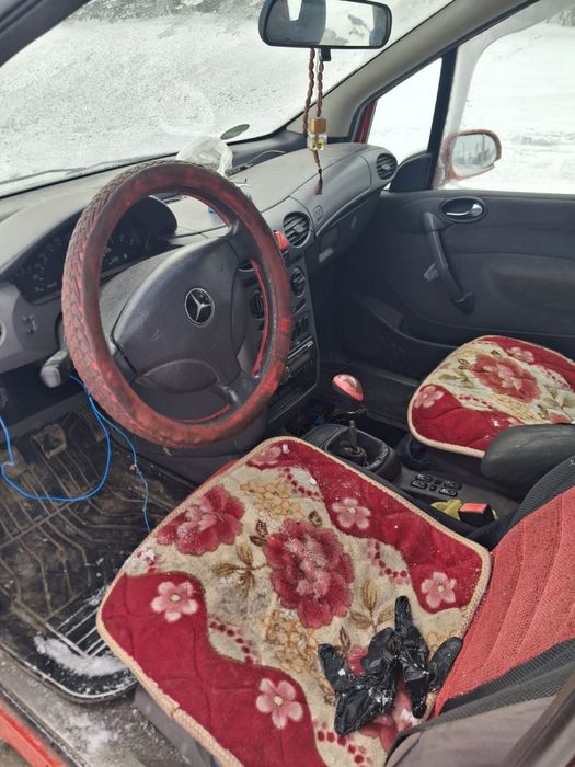 Продам автомобиль мерс А160 не на ходу