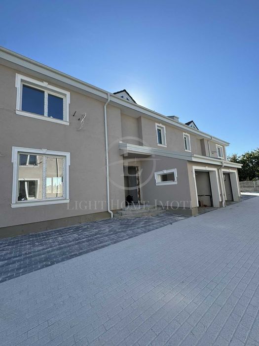 Продава се Къща в Пловдив, Коматево - 222 кв.м за 1397 €/кв.м - Снимка #16