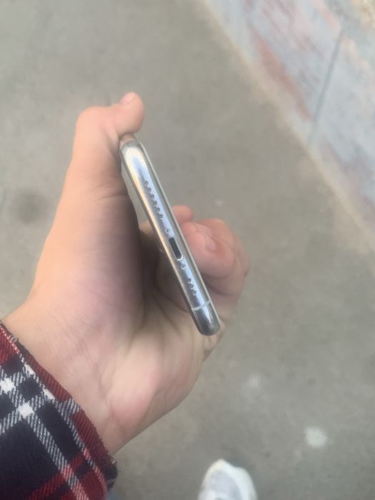 iphone 11 pro sotiladi 64GB