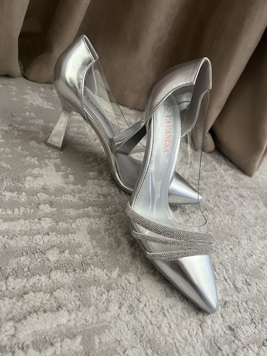 Туфли 38 размер новый