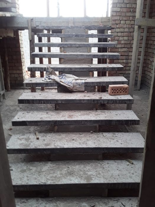 Лестница Бетонный, бассейн, фонтан,мини парк жасаймыз. Стяжка құйямыз ...