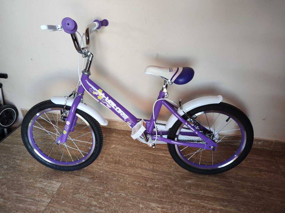 Bicicleta Copii 5-7 ani Velors culoare Mov ca Nouă folosită de câteva ori în parc. Model Unicorn Bicicleta fete. Bicicleta fetite