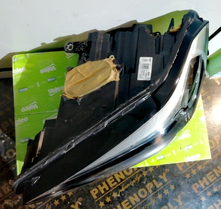 Фар Фарове за BMW X1 F48 / БМВ Х1 Ф48 FULL LED Facelift.