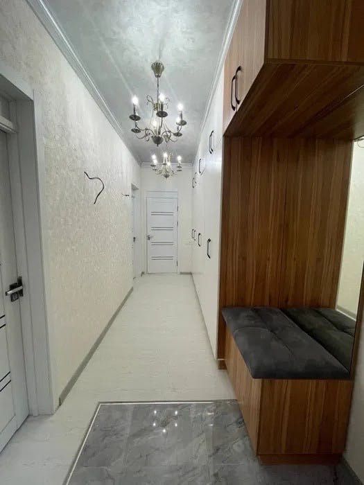 Сдаётся кв Кафе Дархан 2/3/6 на Мирзо Улугбекский