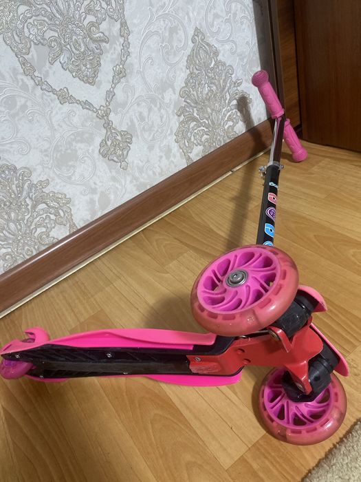 Самокат детский на 5-6 лет