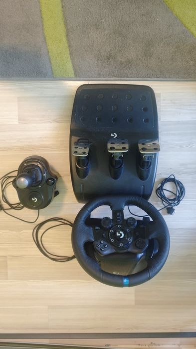 Logitech g923 + Logitech g shifter