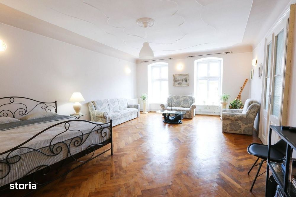 Apartament de inchiriat 3 camere in zona centrala — fotografia 3
