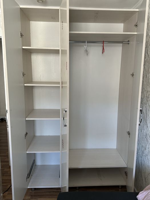 Продам шкаф 3 дверный