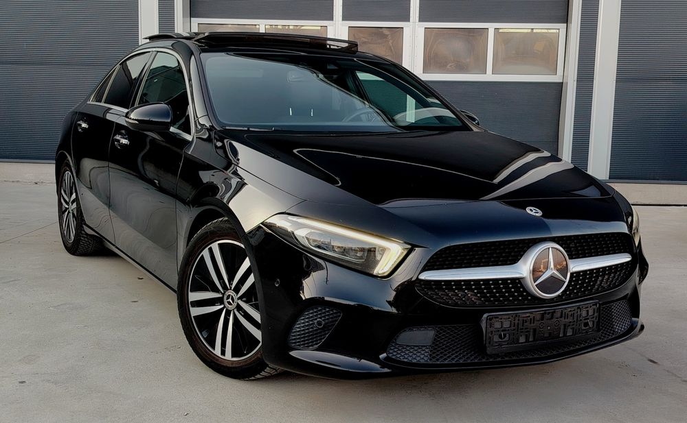 Mercedes A Class/Berlina/Automat/Faruri Led  /Incalzire/Camera/Trapa