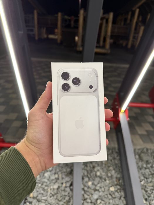 iPhone 17 Pro 256ГБ Есим