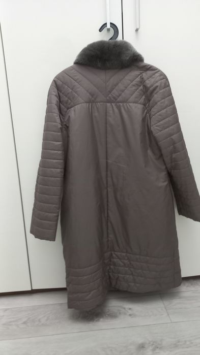 Продам куртку осень-весна