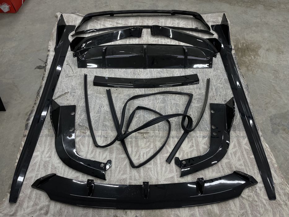 Продам компклет обвес BMW X5 G05