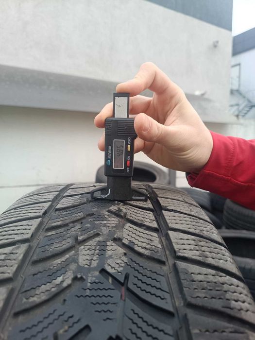 Jante Roti Volvo XC 60 90 Cauciucuri Iarna 235 55 19