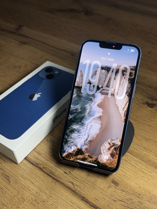 iPhone 13, срочно продам