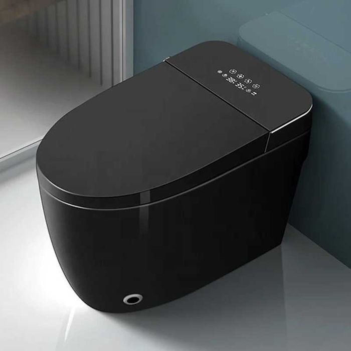 Мултифункционална черна смарт тоалетна с биде, подгрев, сушене, масаж