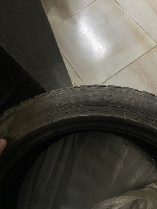 Шина зимние трог есть